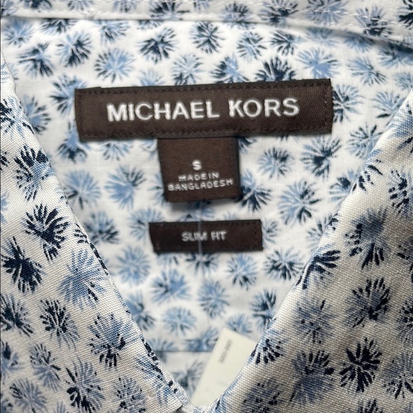 Michael Kors white with blue floral print slim fit s/s sz S - Picture 2 of 6